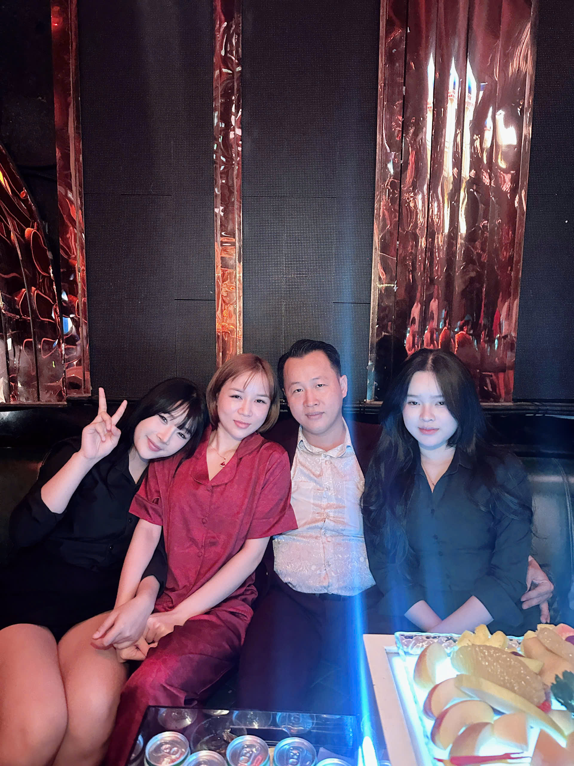 empire club quận 1